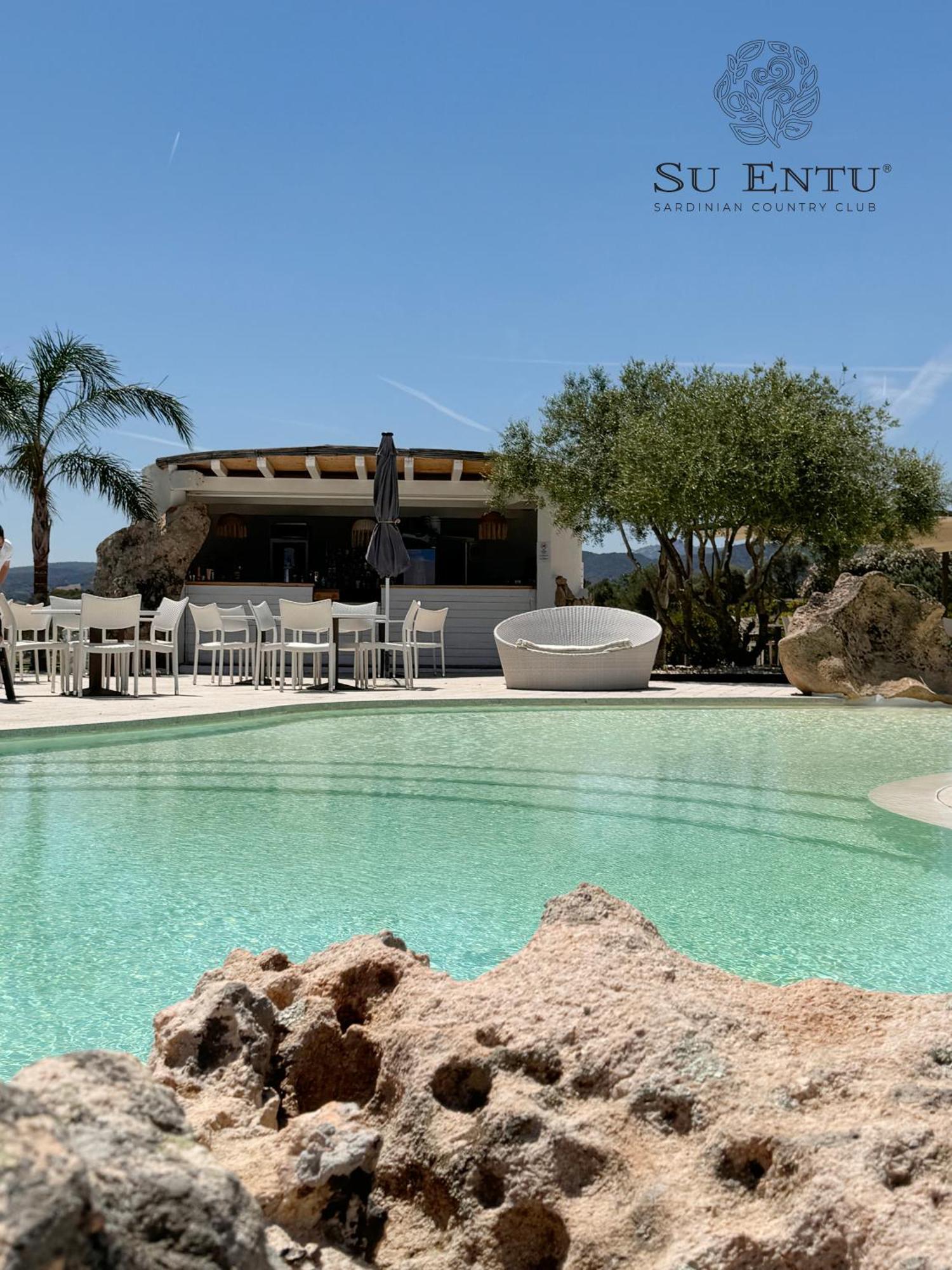 Su Entu Sardinian Country Club Hotel Olbia Exterior photo